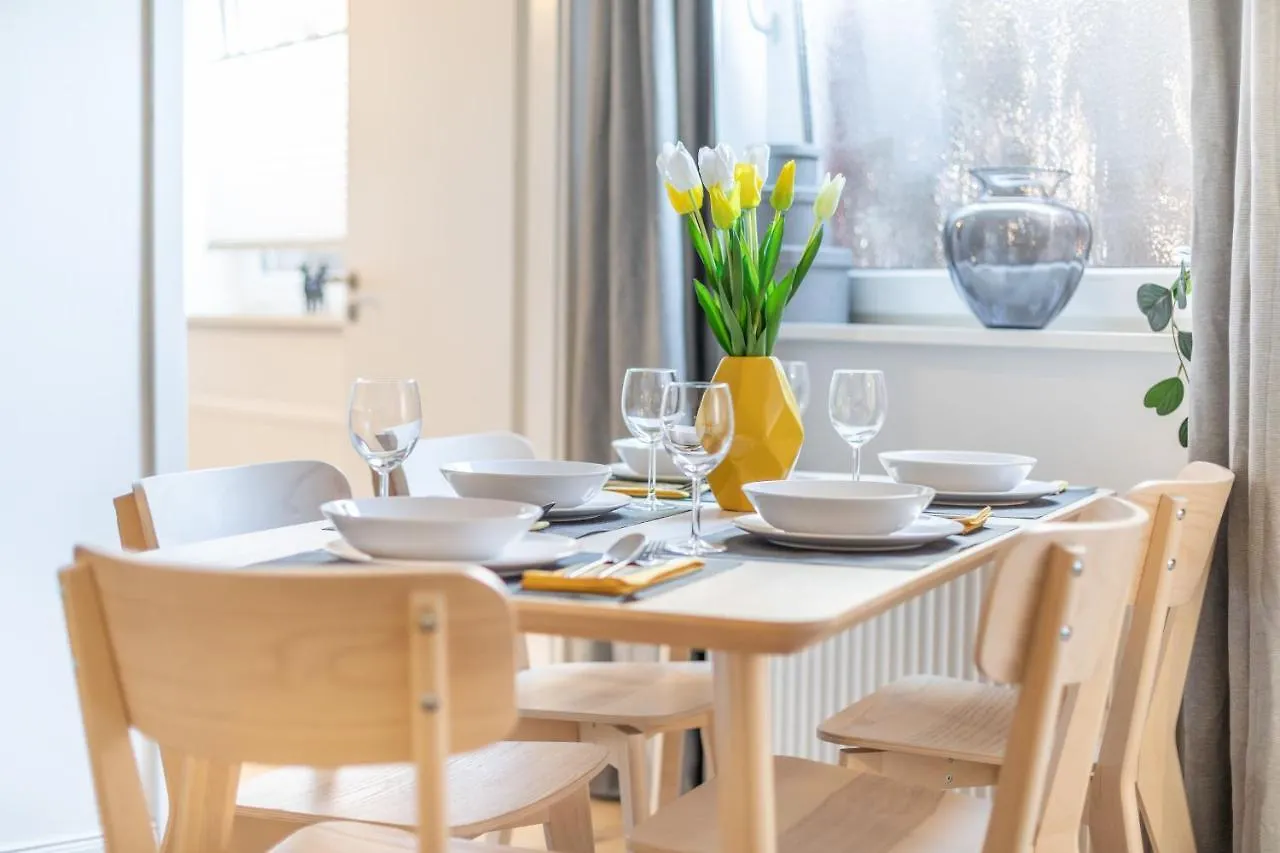 Modern Apartment For 6 Close To The Schanzenviertel - Unit 1 Hamburg